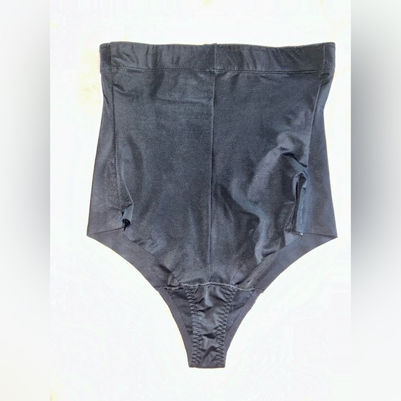 New Very Black SPANX High Waisted Thong Size Large - Picture 3 of 7